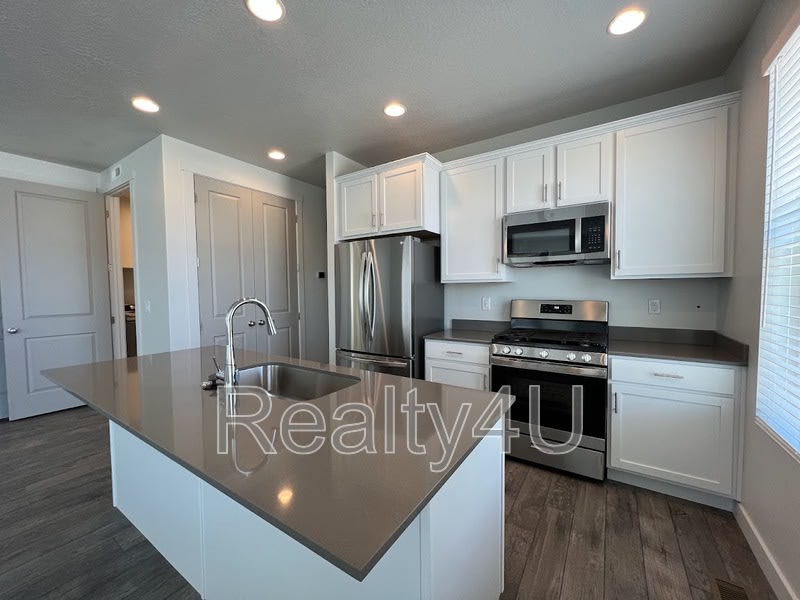 2771 North 3870 West – photo 4