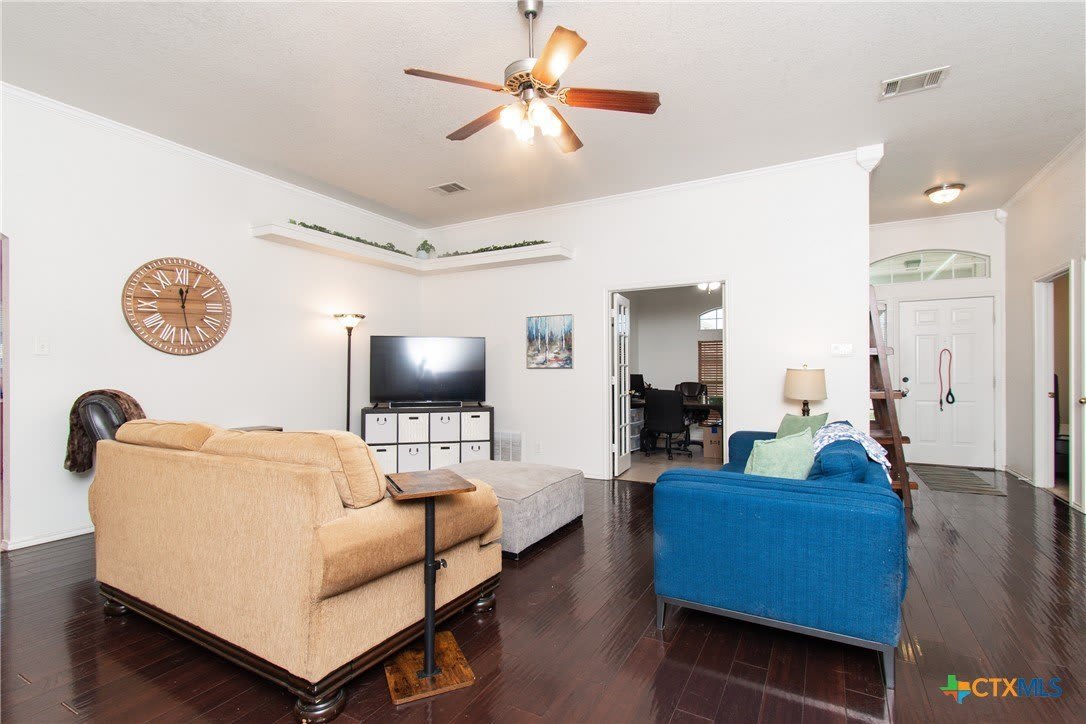 4310 Neta Drive – photo 2