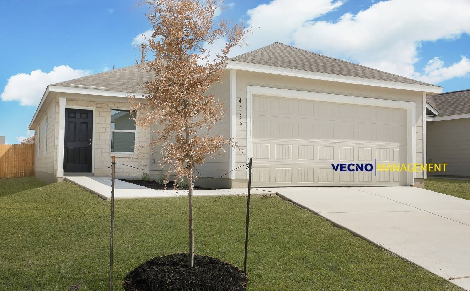 4539 Martin Way – photo 1