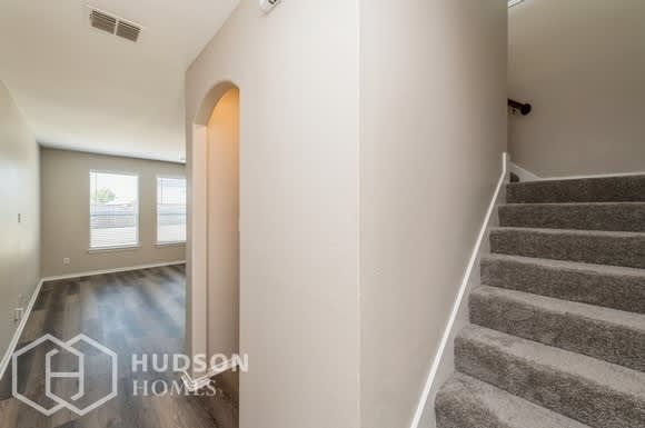 1401 Silver Maple Lane – photo 4