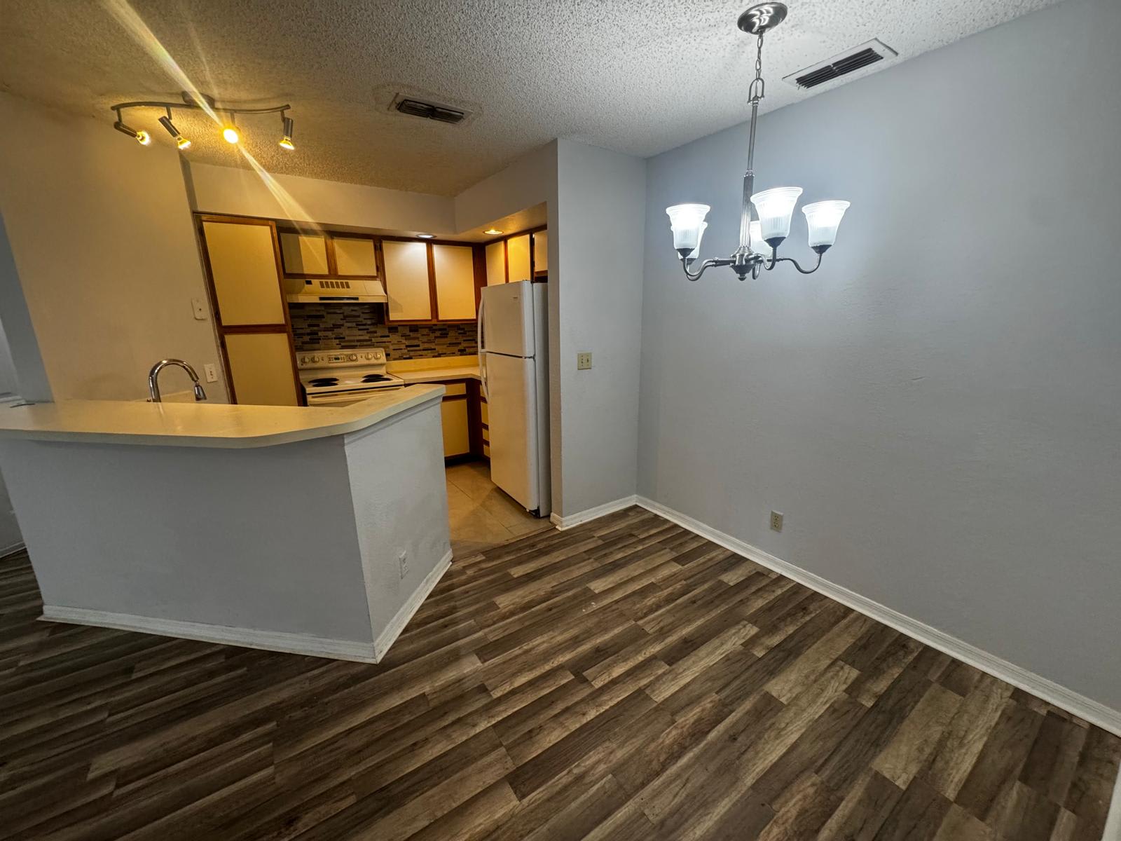 3360 Pinewalk Drive Unit 1324 – photo 4
