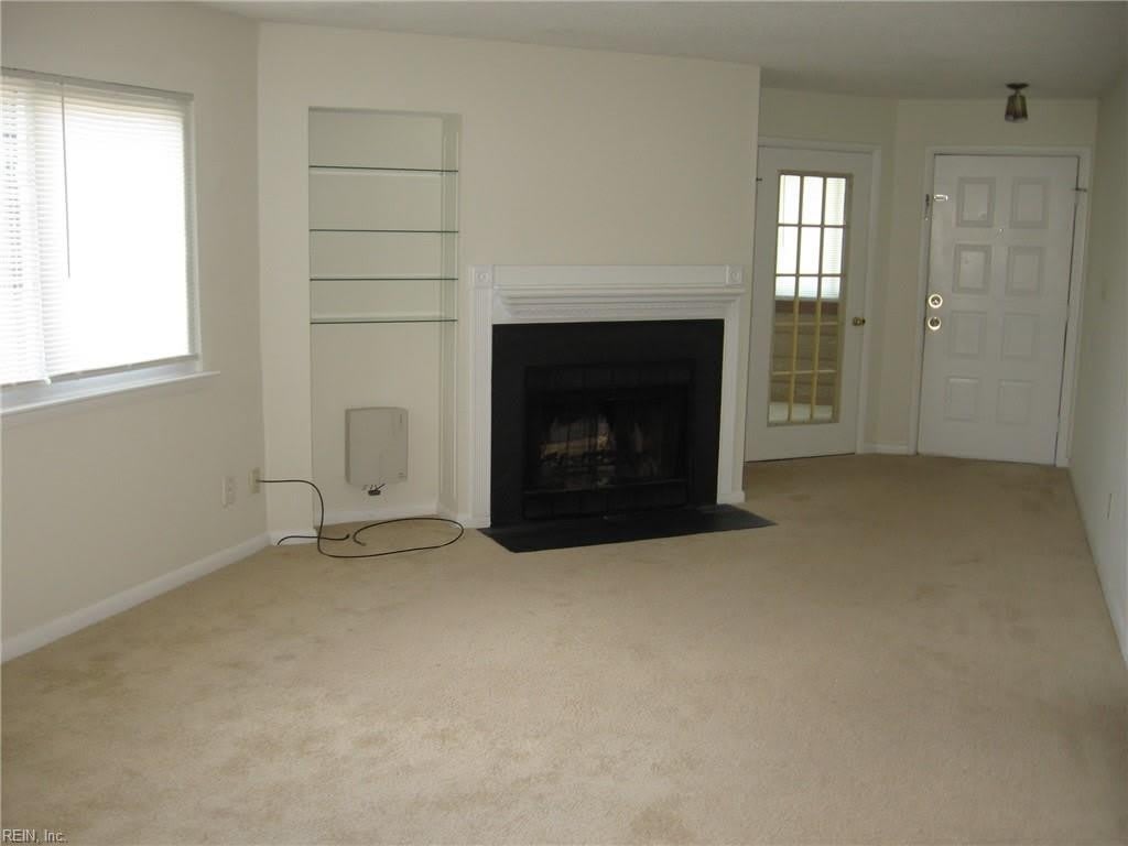 518 Pheasant Run – photo 2
