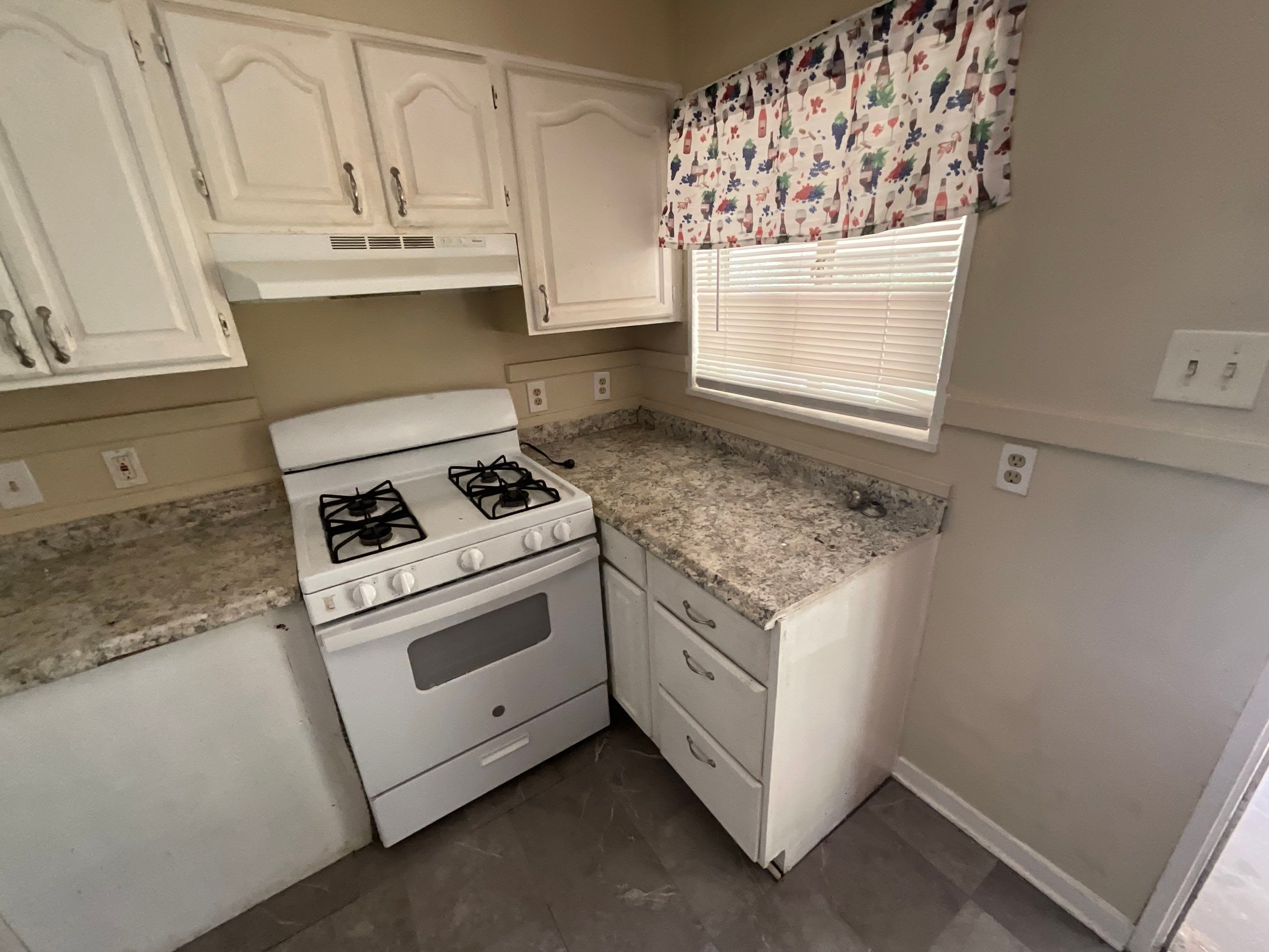 3024 Oak Forest Drive – photo 3