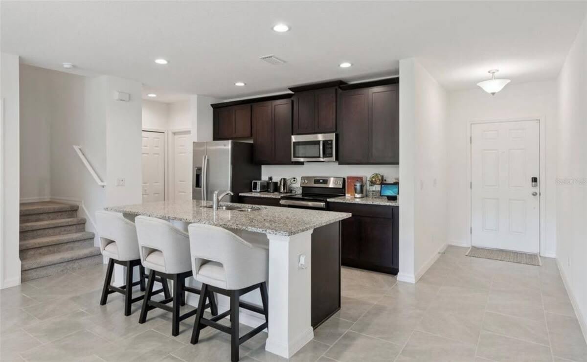 4813 Cedar Bay Terrace – photo 4