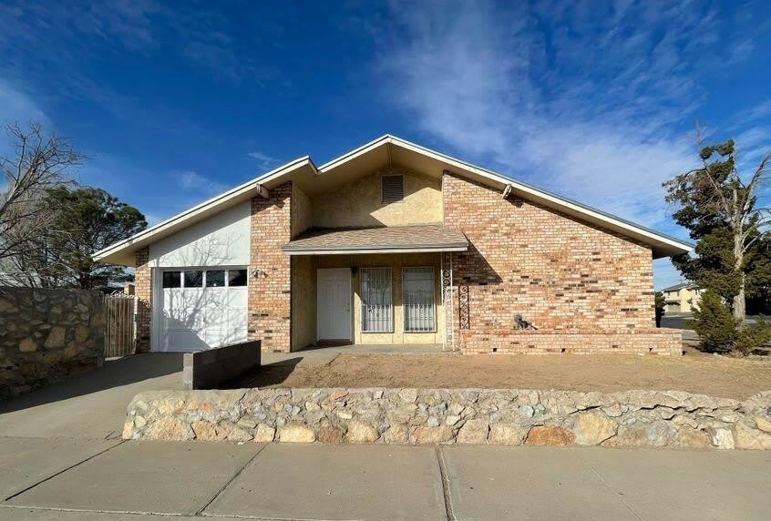 1901 LEE ELDER Drive – photo 1
