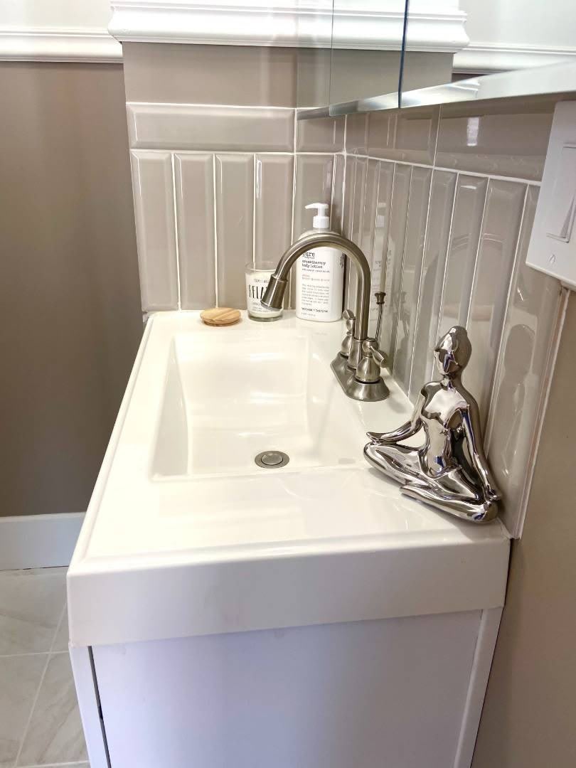 469 Carey Ave – photo 3