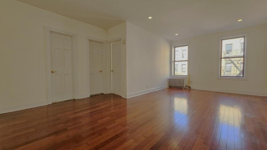 20 Magaw Place – photo 3