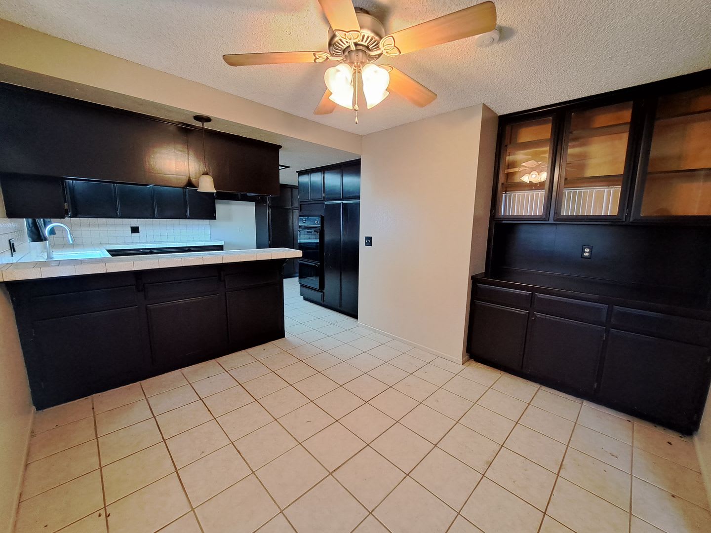 Don T Miss This Wonderful Opportunity To Make This Move In Ready Phelan Home Yours – photo 4