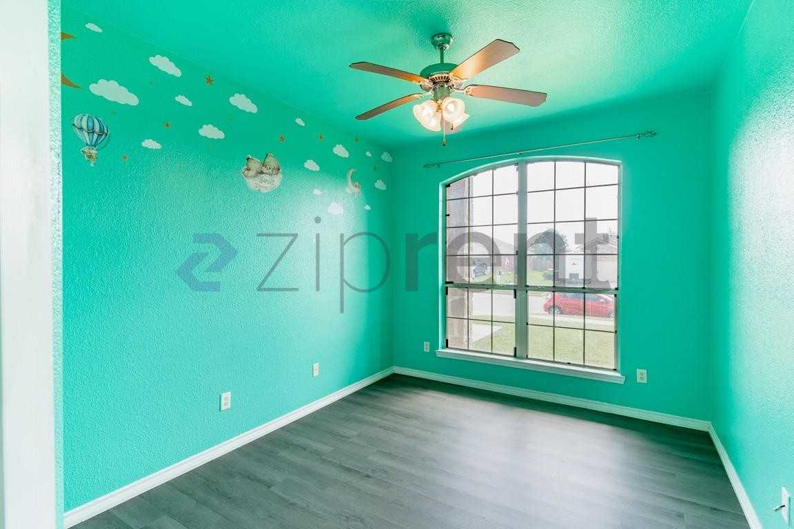 1803 Jesse Dr – photo 5