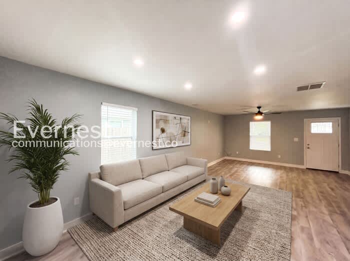 1621 Locust Street – photo 2