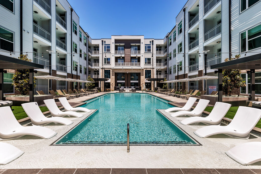 1713 Deodara Drive – photo 5