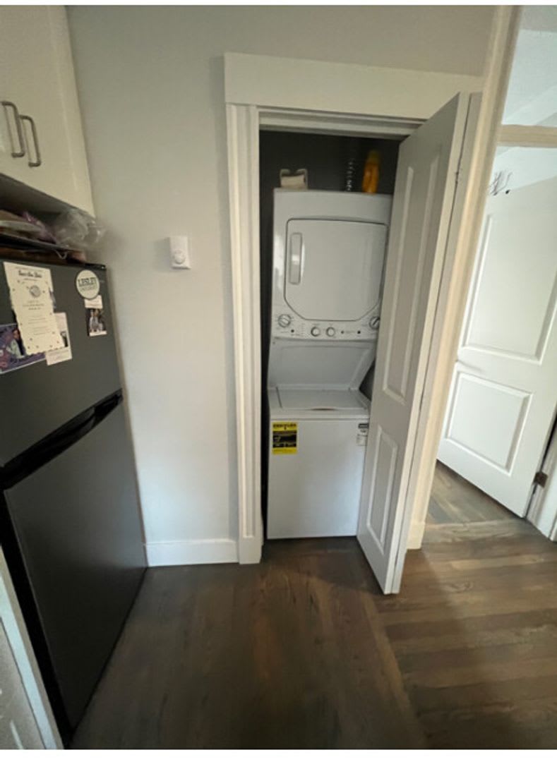 Centrally Located, Modern Fenway 2-Bed w/ Laundry – photo 3