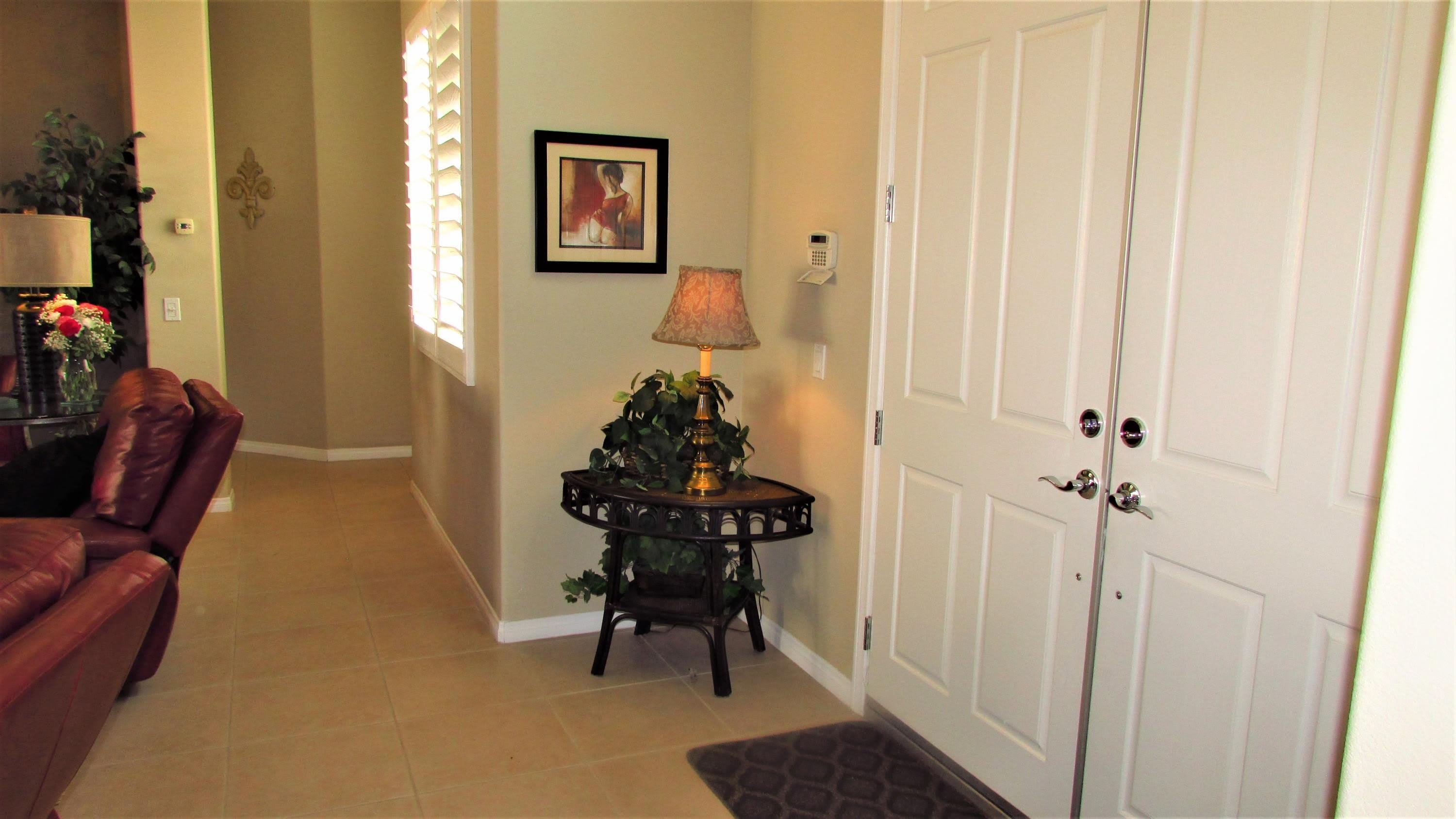 34 Paris Way – photo 4
