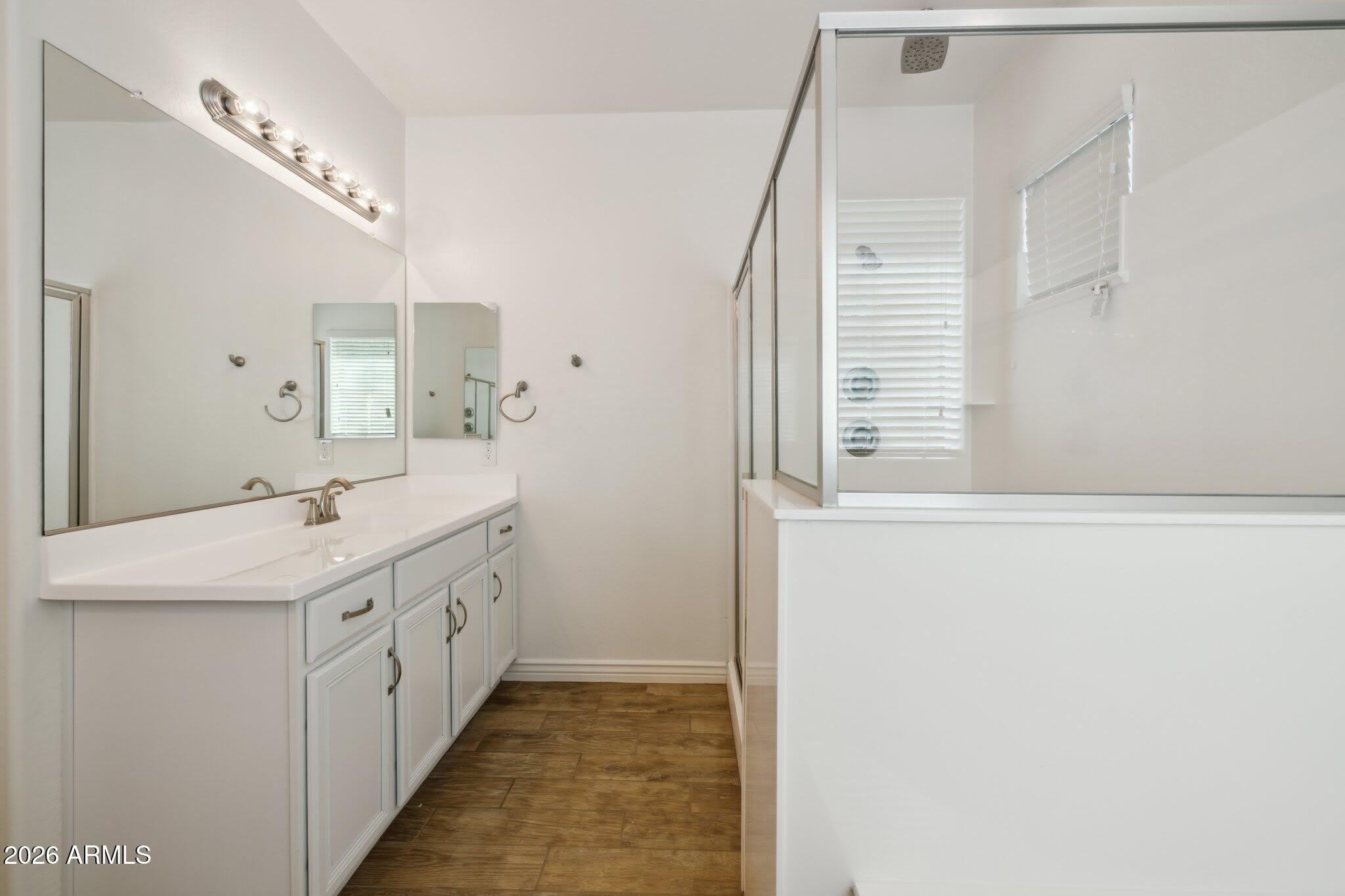 211 E Brinley Drive – photo 5