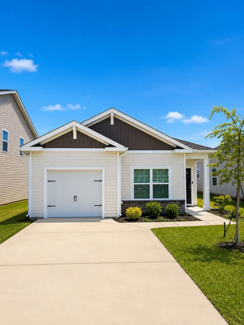 Charming 3 Bedroom 2 Bath Home In Hopkins With Modern Amenities Community Perks Minutes To Fort Jackson Shaw Air Force Base Internet Included – photo 1