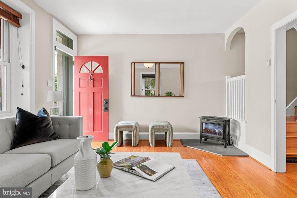 212 E BENEZET STREET – photo 4