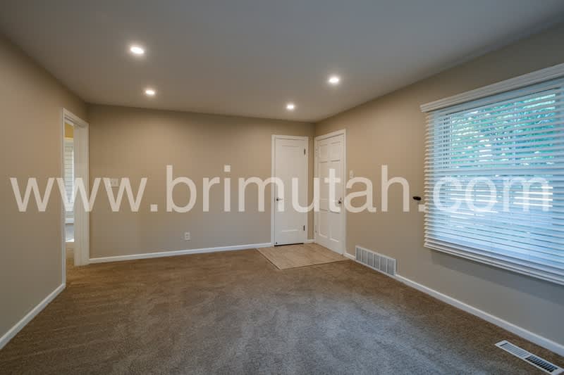1982 Berkeley Street – photo 2