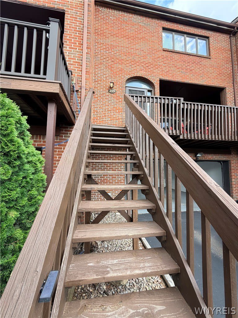 359 Lakefront Boulevard – photo 3