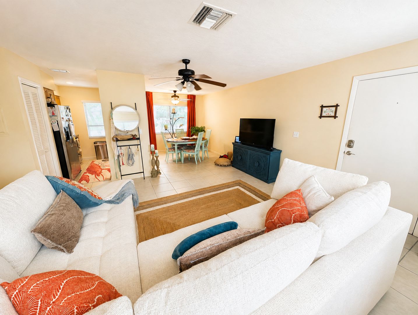 2 BED 1 BATH CONDO ON SIESTA KEY **ALL UTILITIES/WIFI INCLUDED** – photo 3