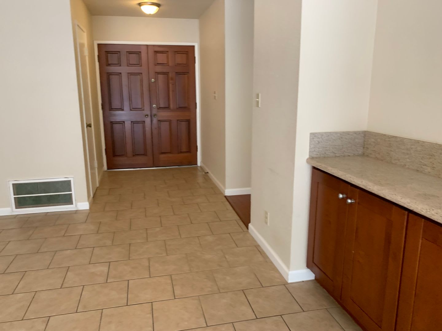 Adorable well maintained 3 bedroom 2 bath home – photo 3