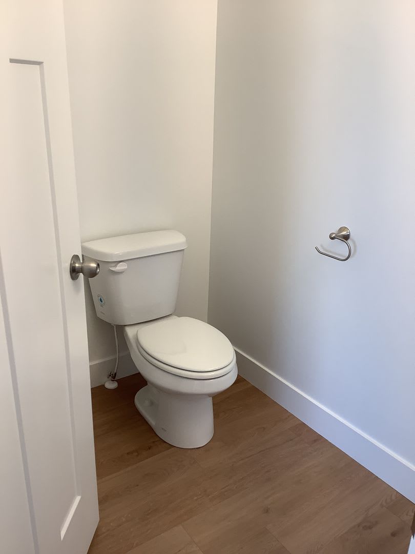 New Construction Townhome Located in Prime Saratoga Springs Location. – photo 3