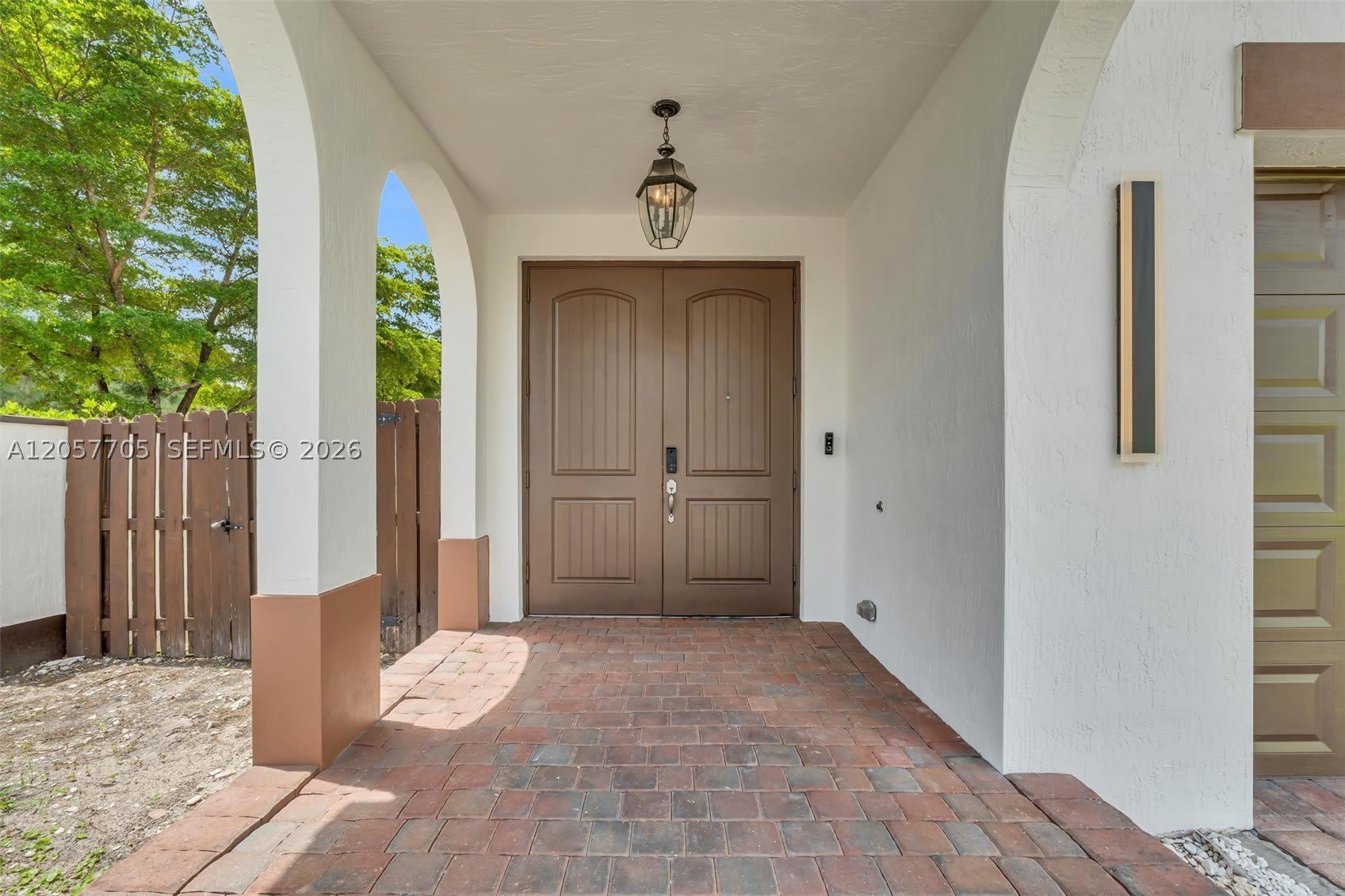 10204 NW 86th St – photo 5