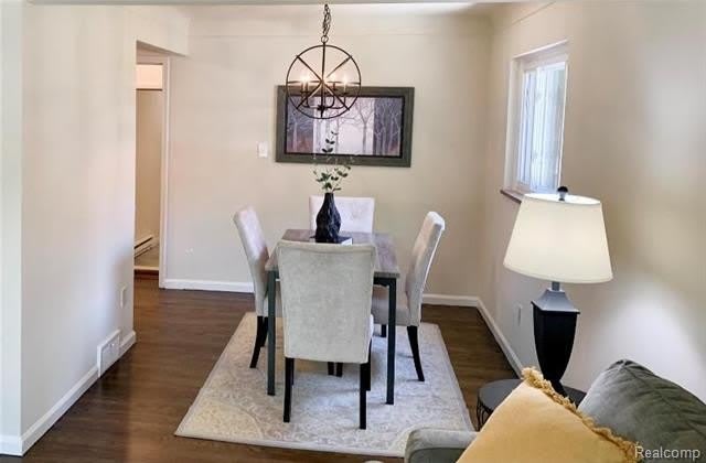 21905 SUSSEX Street – photo 5