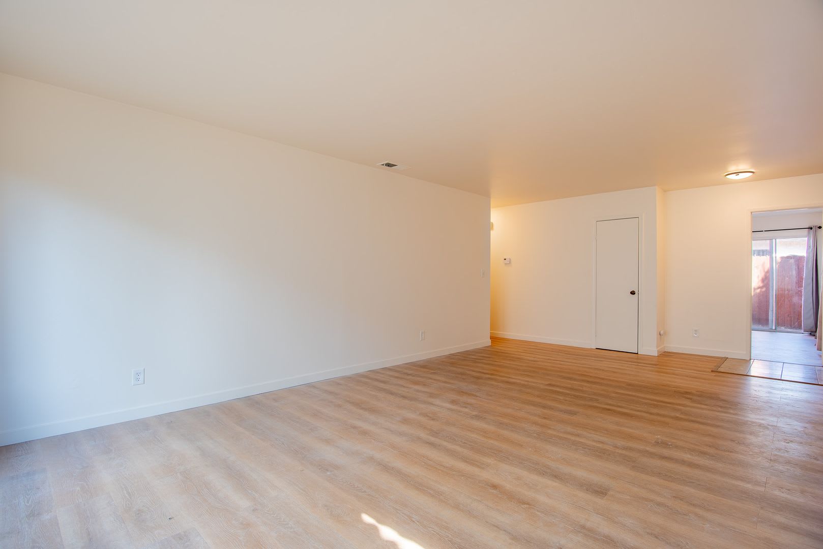 3 Bedroom, 2 Bathroom House Available For Rent In Bay Park – photo 5