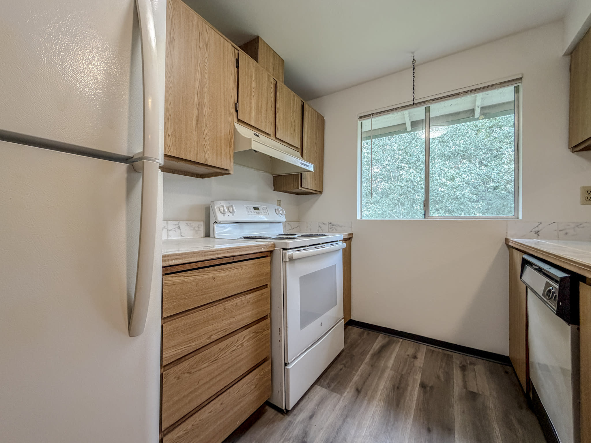 20421 28th Avenue West – photo 2