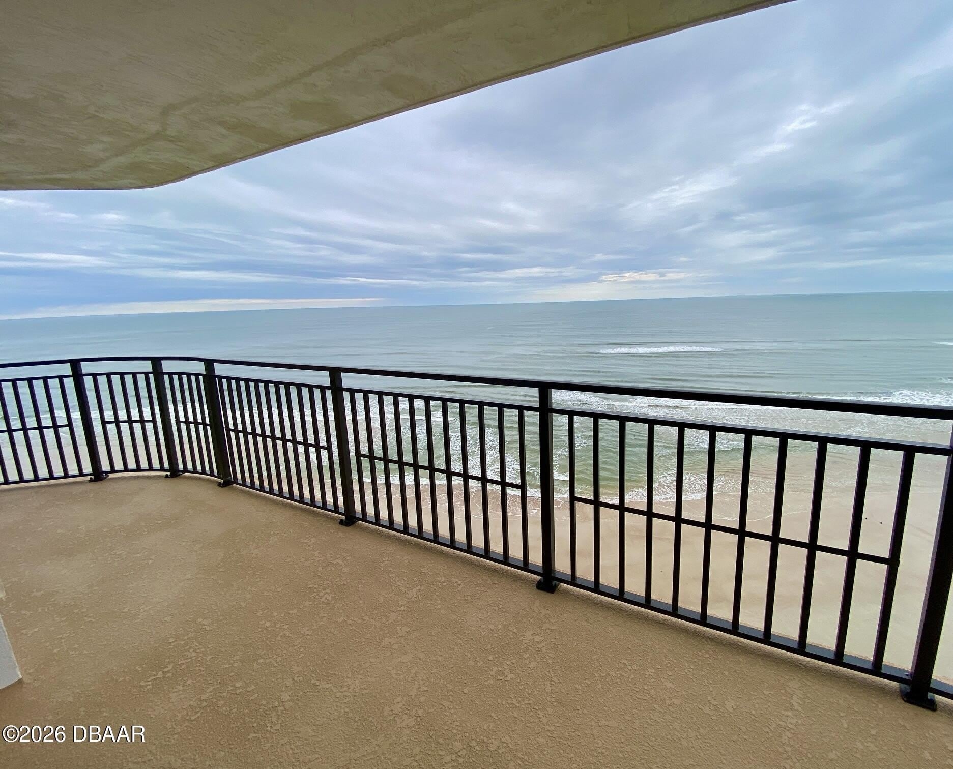 2555 S Atlantic Avenue – photo 3