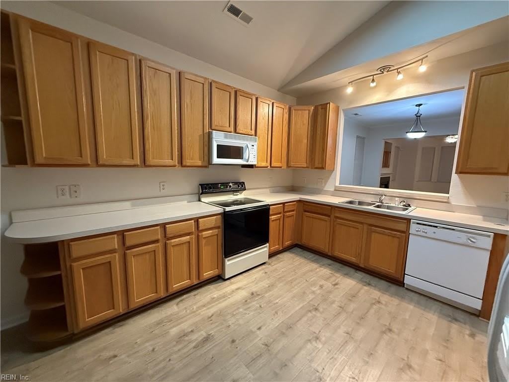 3748 Cainhoy Lane – photo 3