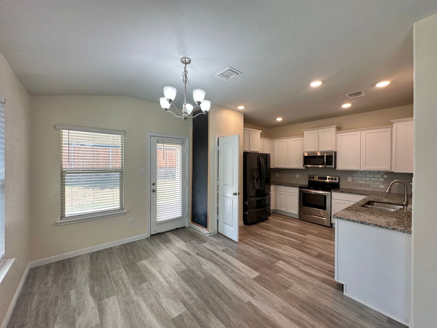 3318 Aubree Katherine Drive – photo 5