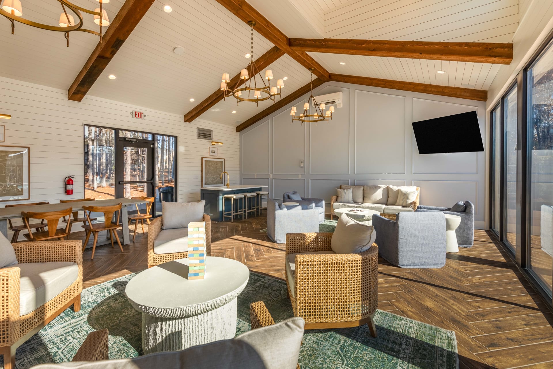 Luxe and Legends at Morganton Park – photo 2
