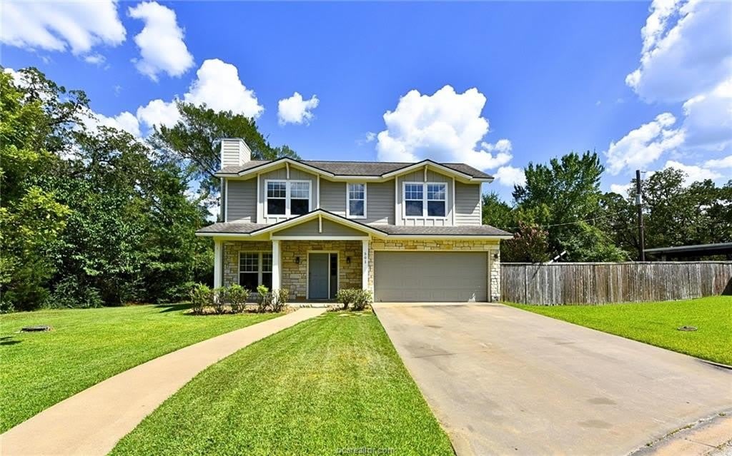 501 Grey Oak Court – photo 1