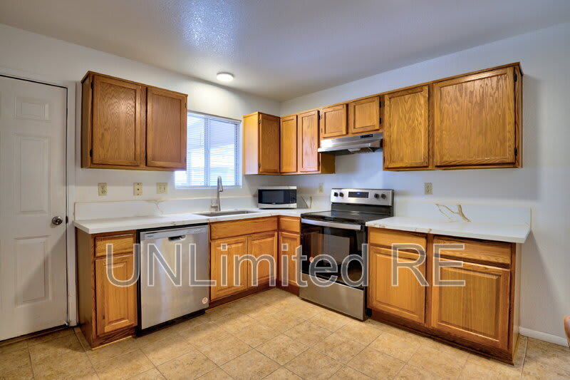 37339 Buckskin Cir – photo 2