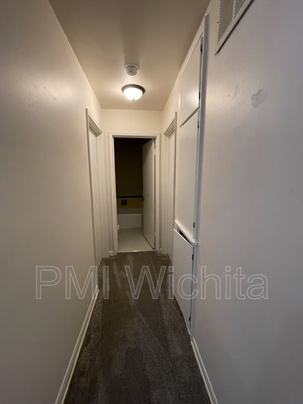 2323 S Belmont St – photo 2