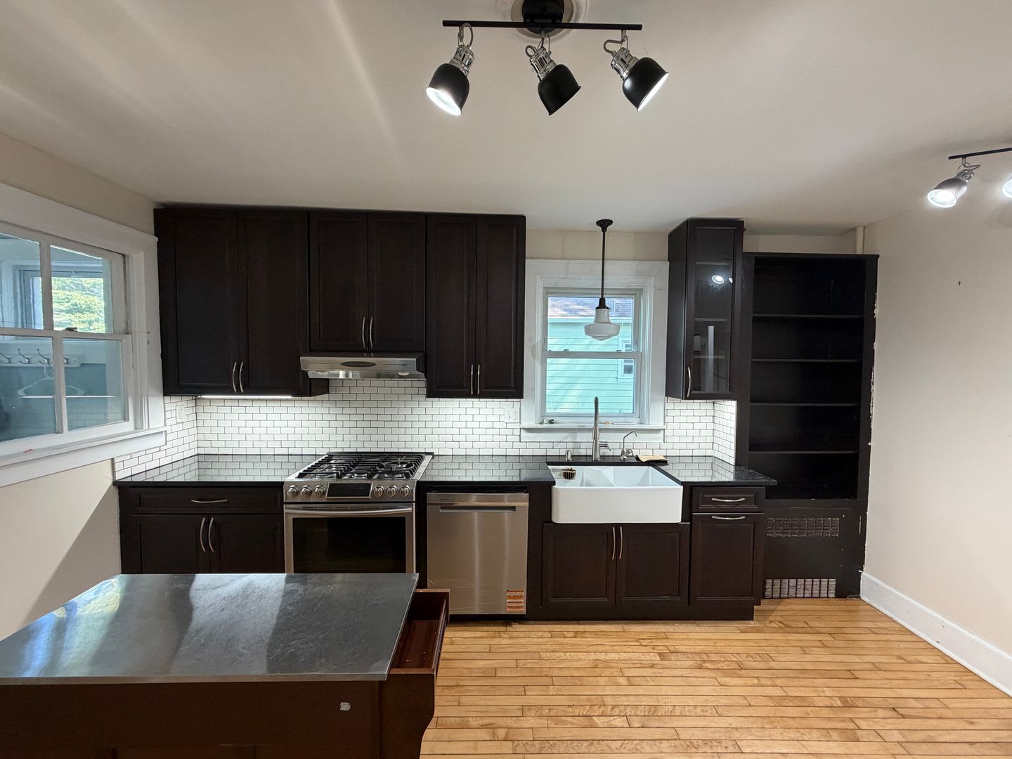 959 Lawrence St – photo 1