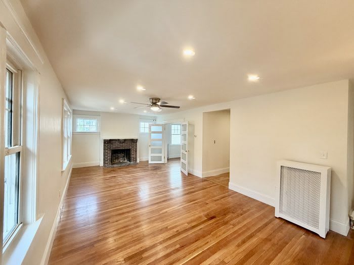 37 Rogers Park Avenue – photo 5