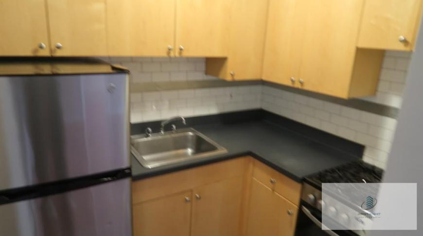 755 W Buena – photo 3