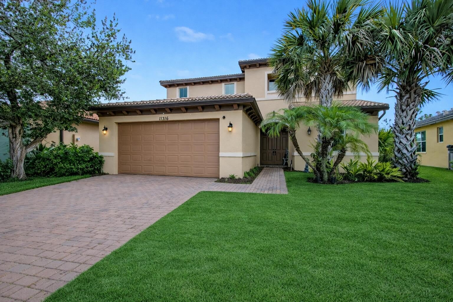 11316 SW Barton Way – photo 4