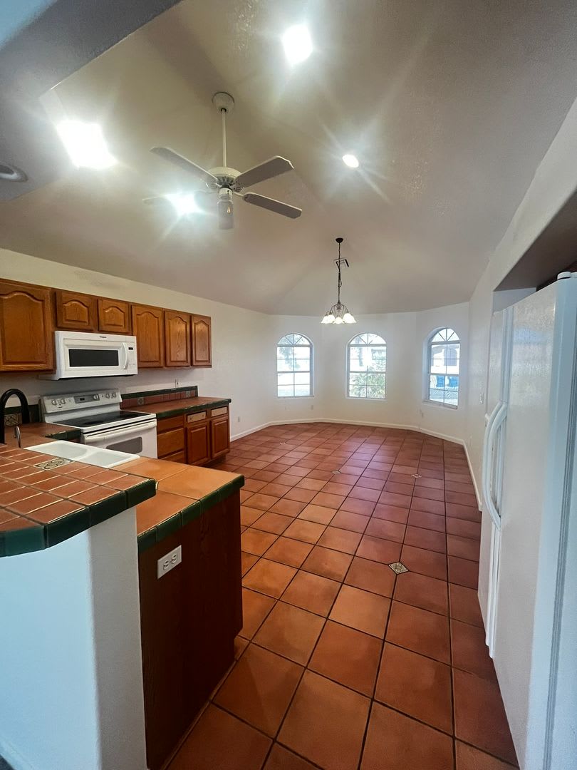 3 Bedroom – photo 3