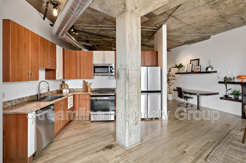 2500 walnut st – photo 4