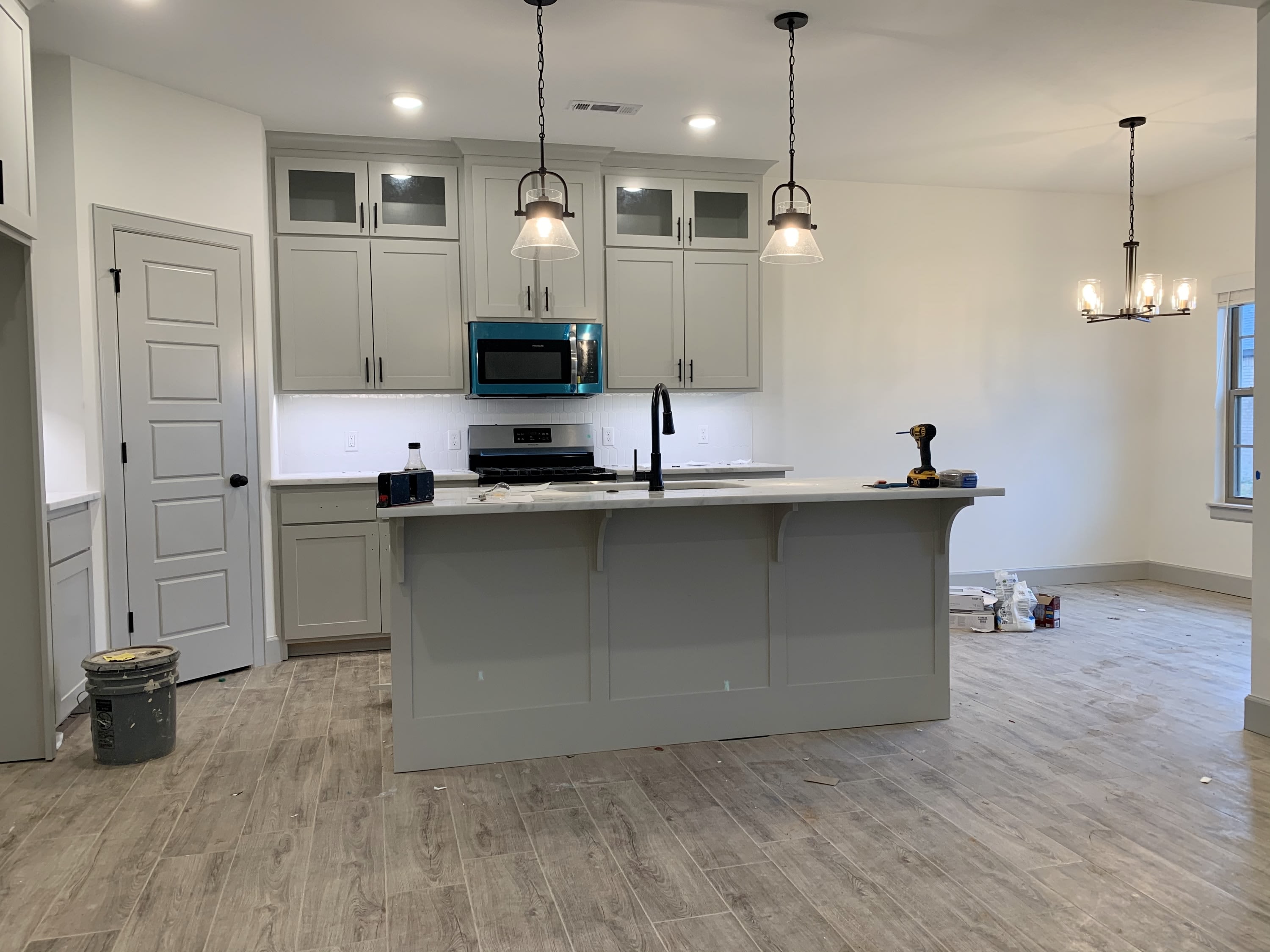 1036 Parker Lane – photo 4