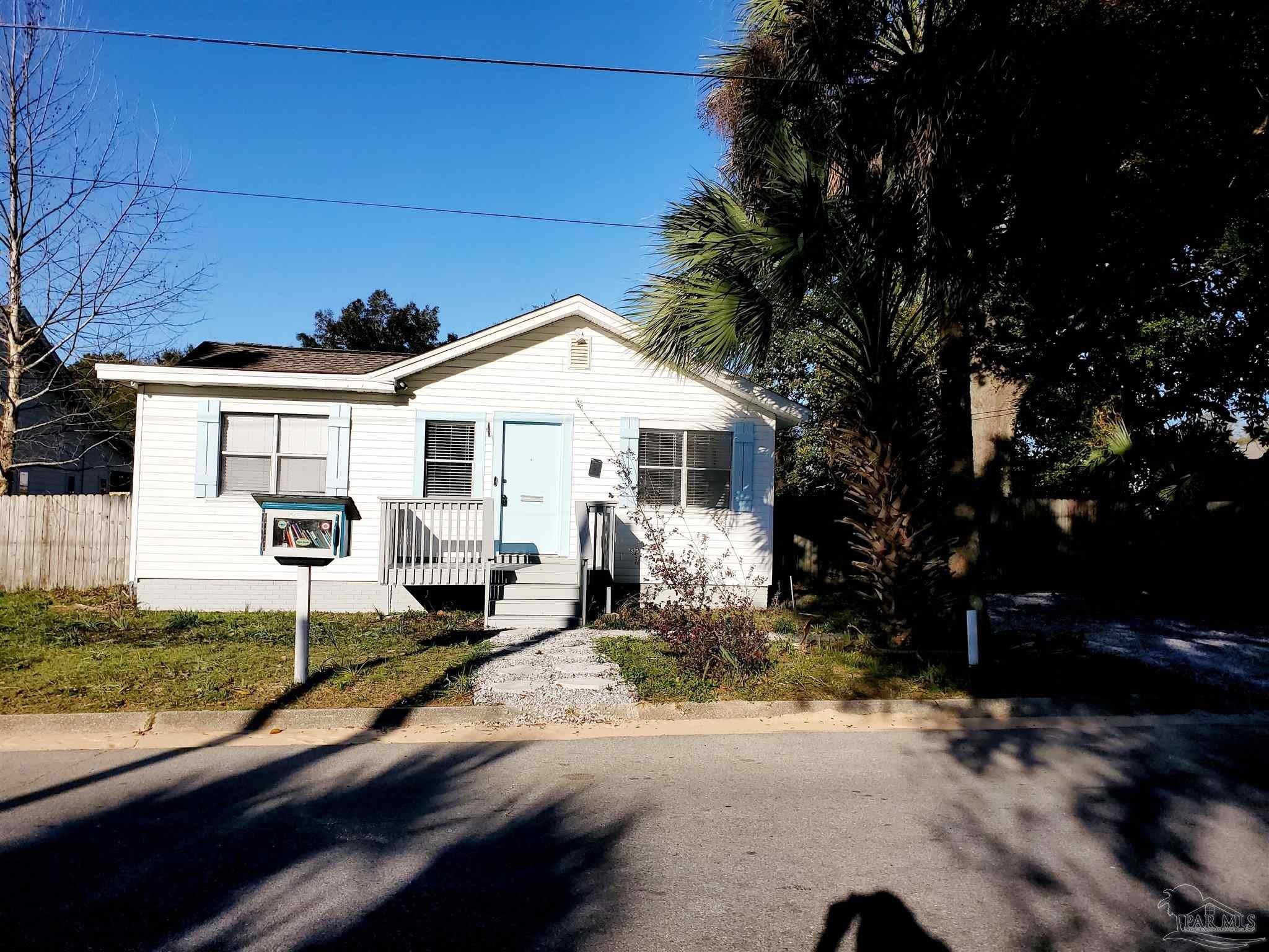1215 N C St – photo 3
