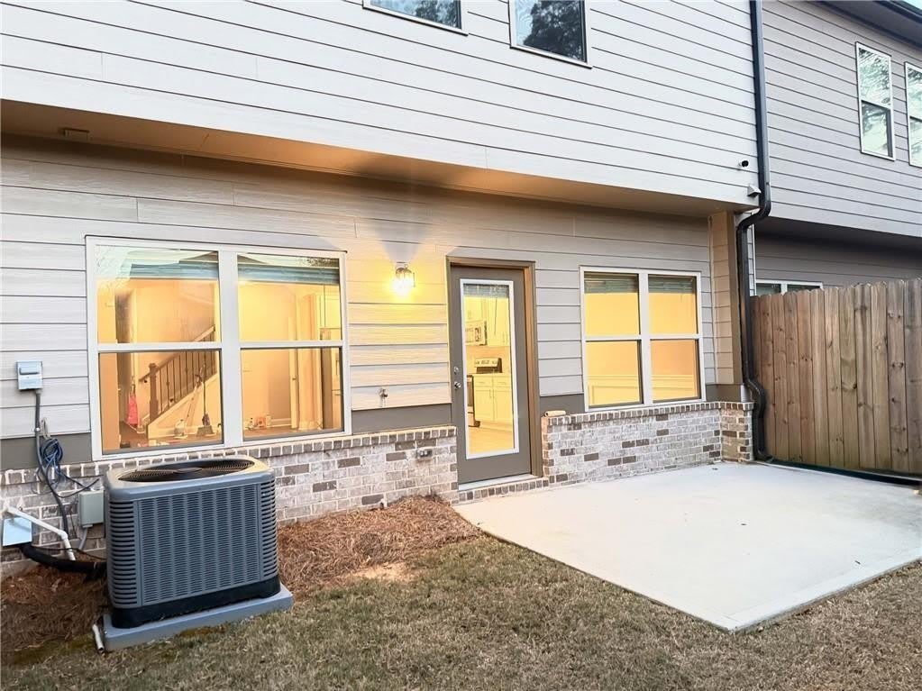 480 Rockfern Court – photo 2