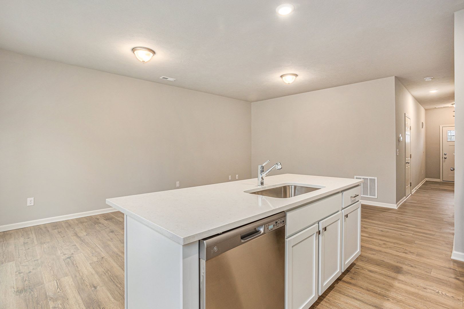 Move In Special Get August September Rent Free Move In By August 31St To Receive Free Rent For Both August And September Take Advantage Of This Limited Time Offer – photo 5
