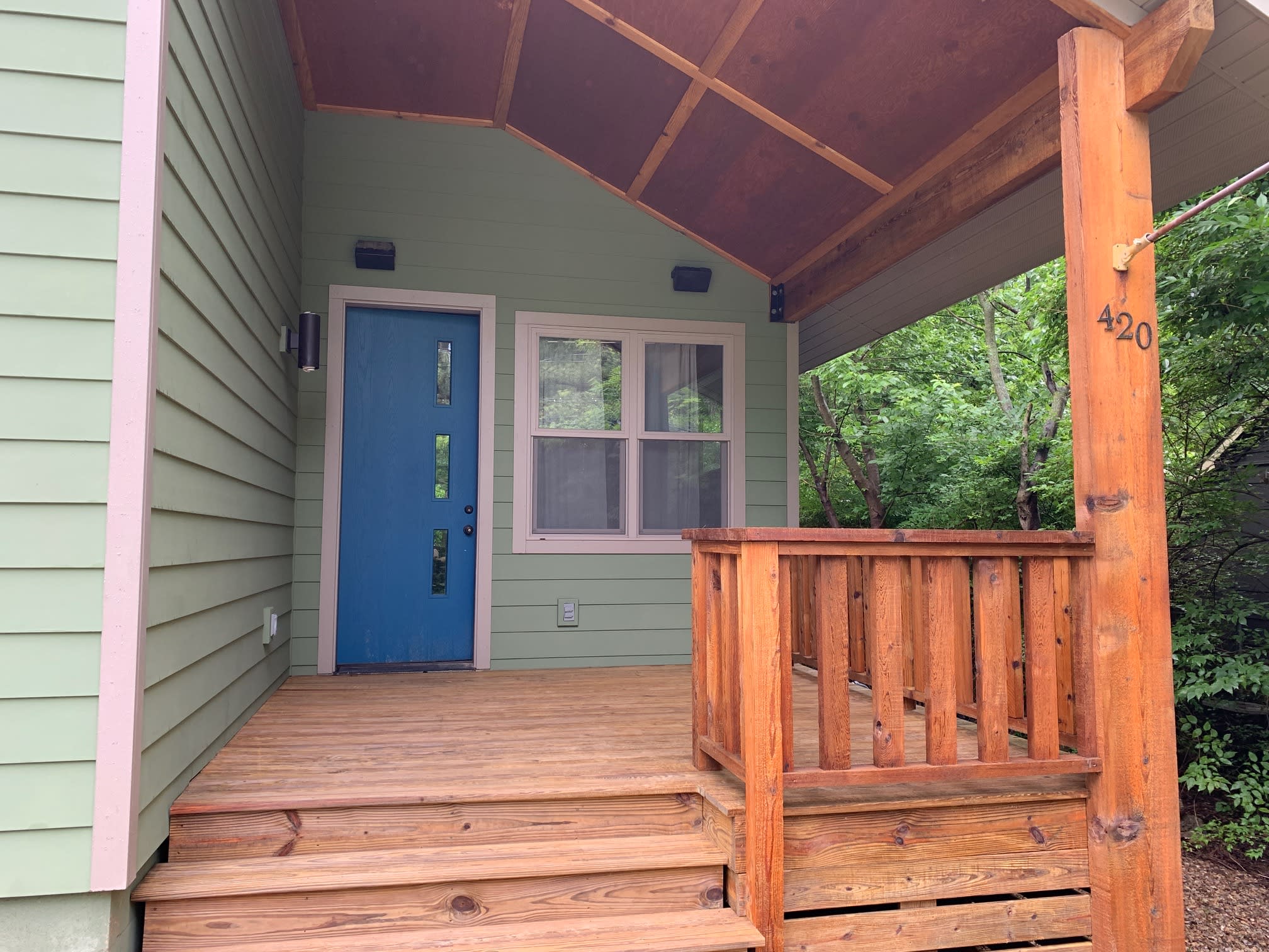 420 South Church Avenue – photo 2