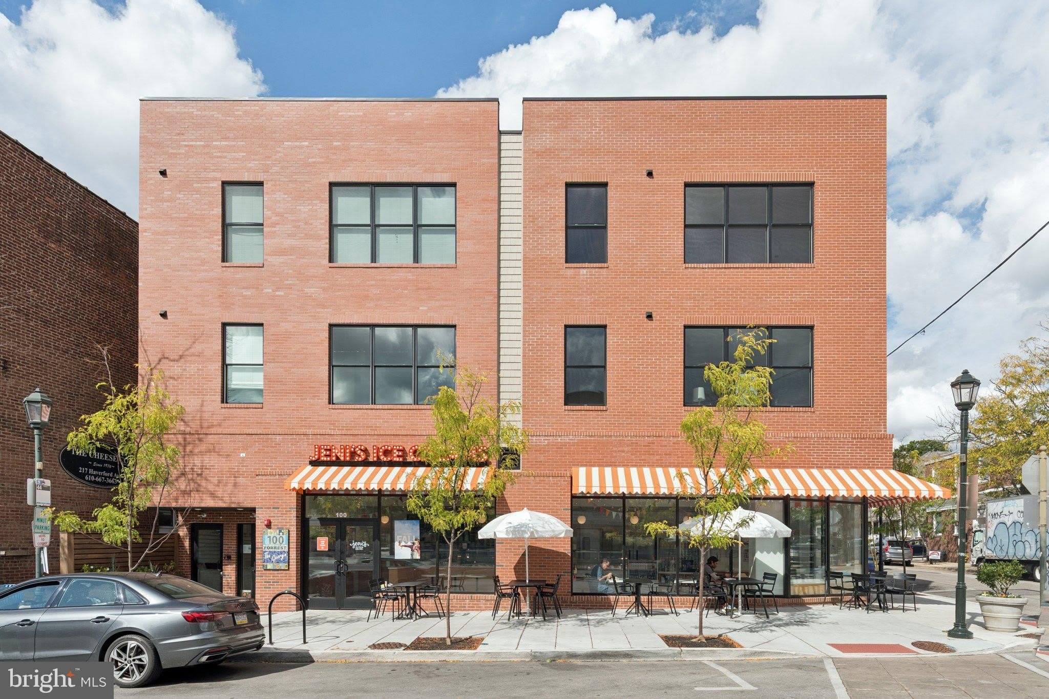100 Forrest Avenue – photo 3