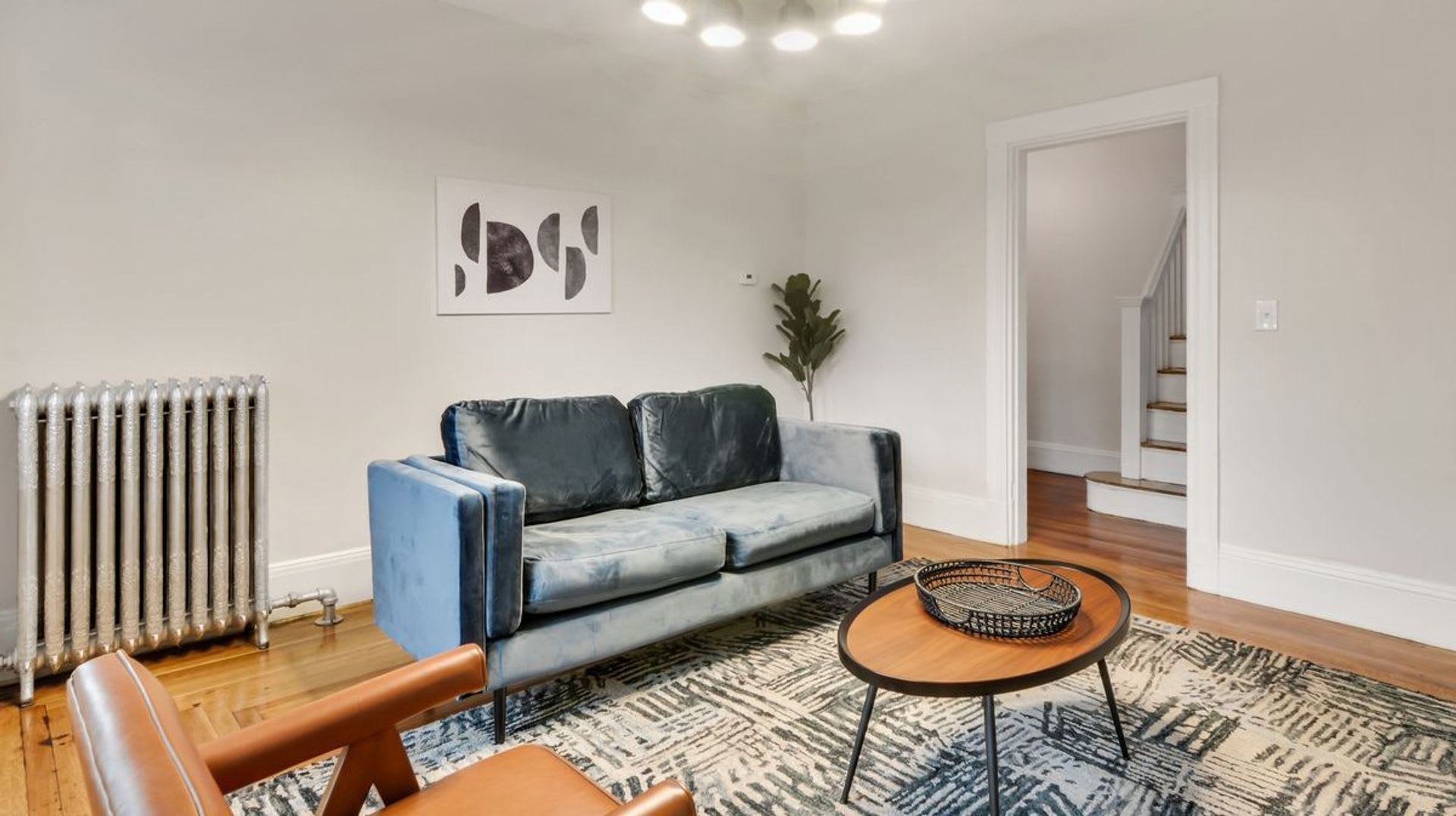 Nice 4.5 bedroom, 2-bathroom unit in lower Allston available for 9/1! – photo 3