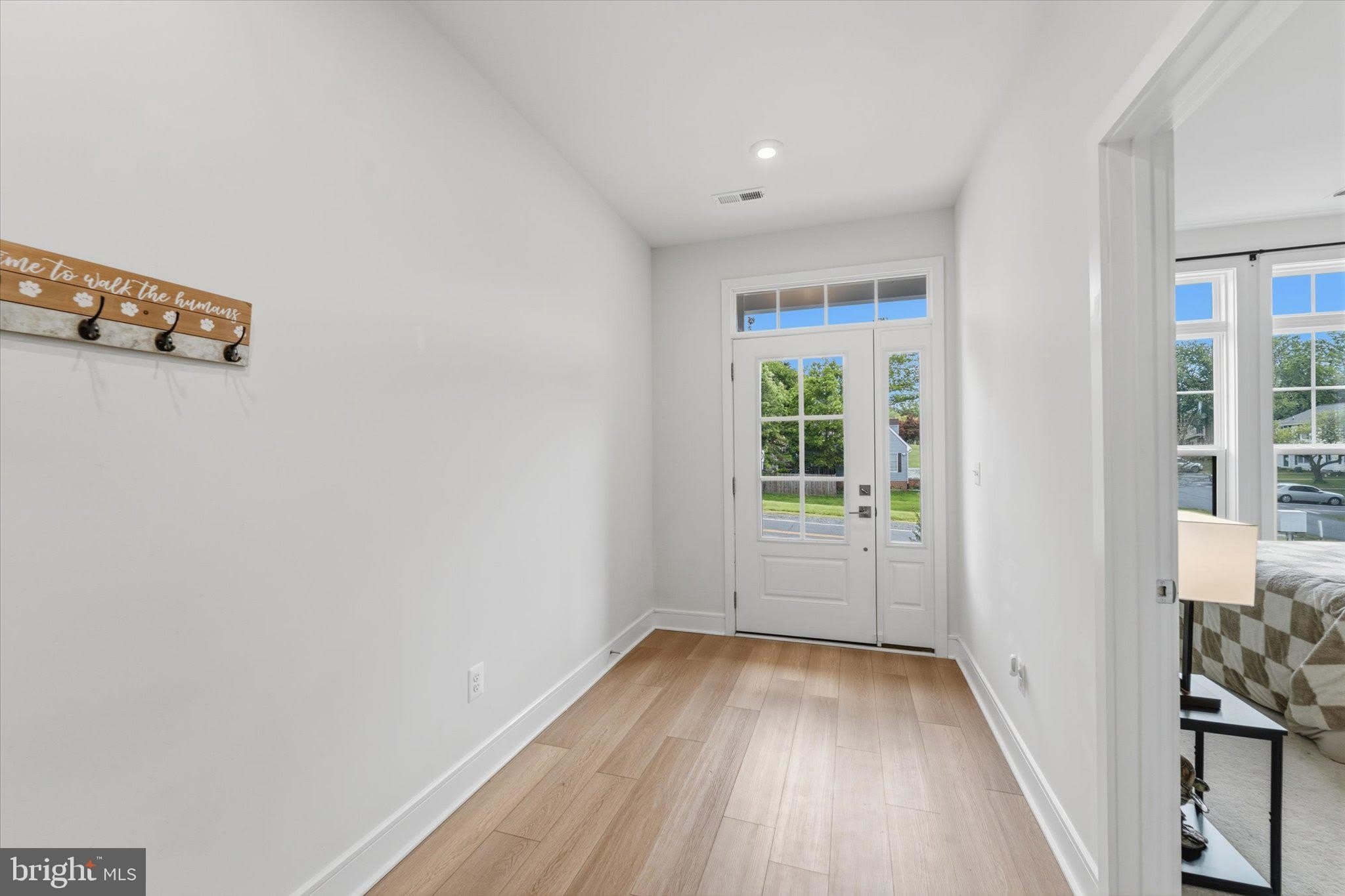 4256 FROST Street – photo 2